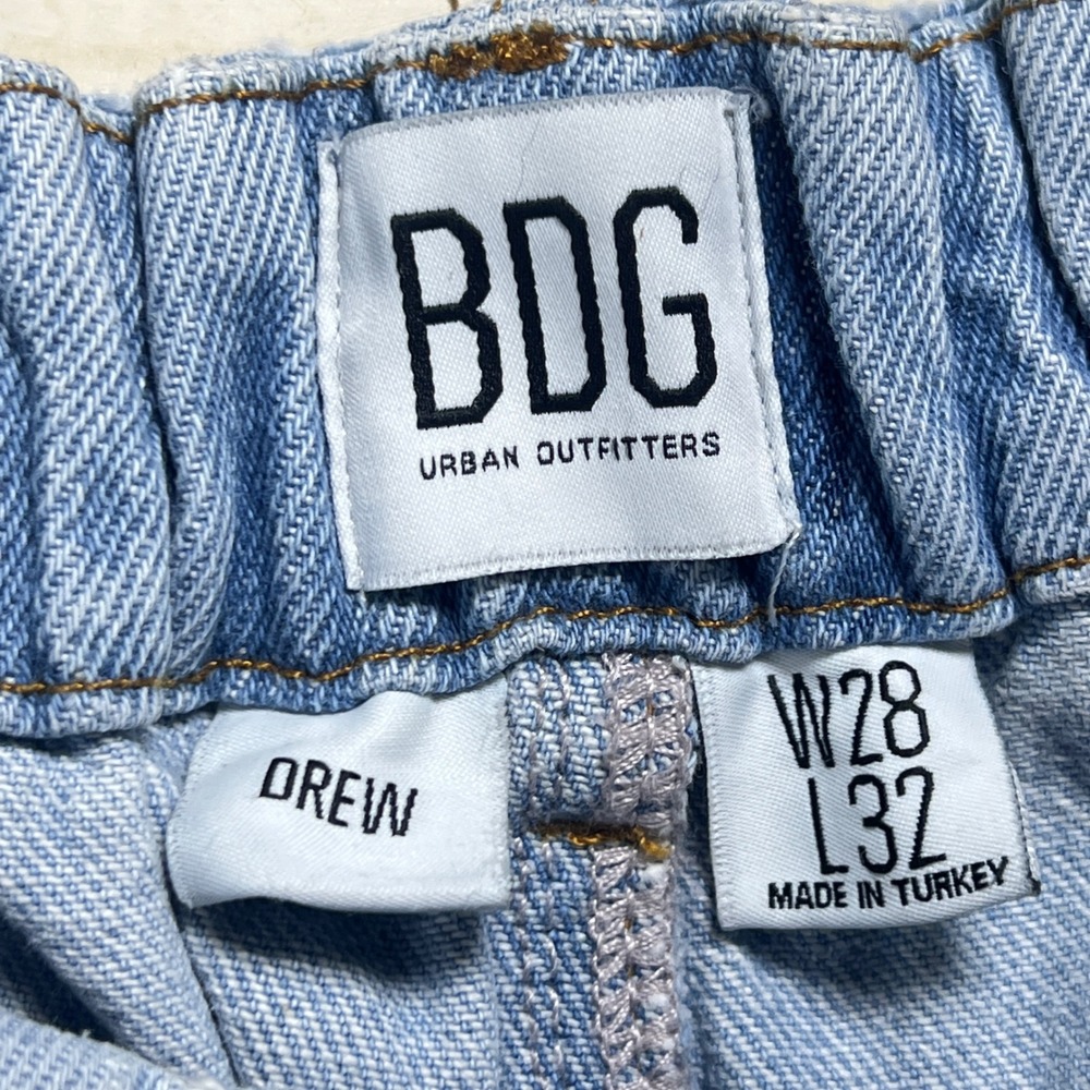 BDG Urban Outfitters Drew Baggy Pleated Jeans Light Wash Elastic Waist W28 L32 - Picture 2 of 12